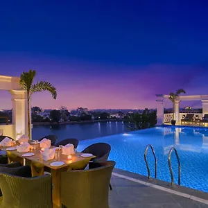 4* Hotel Brahma Niwas - View In